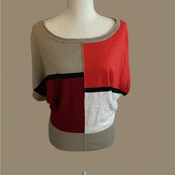 Catch My I tan white sweater Size LG short sleeve rayon Colorblock round neck - Picture 2 of 13